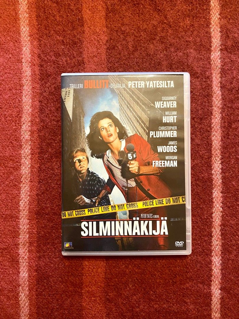 Silminnäkijä DVD Sigourney Weaver