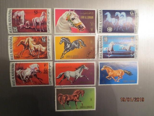 Hevosaiheisia postimerkkejä 10 eril