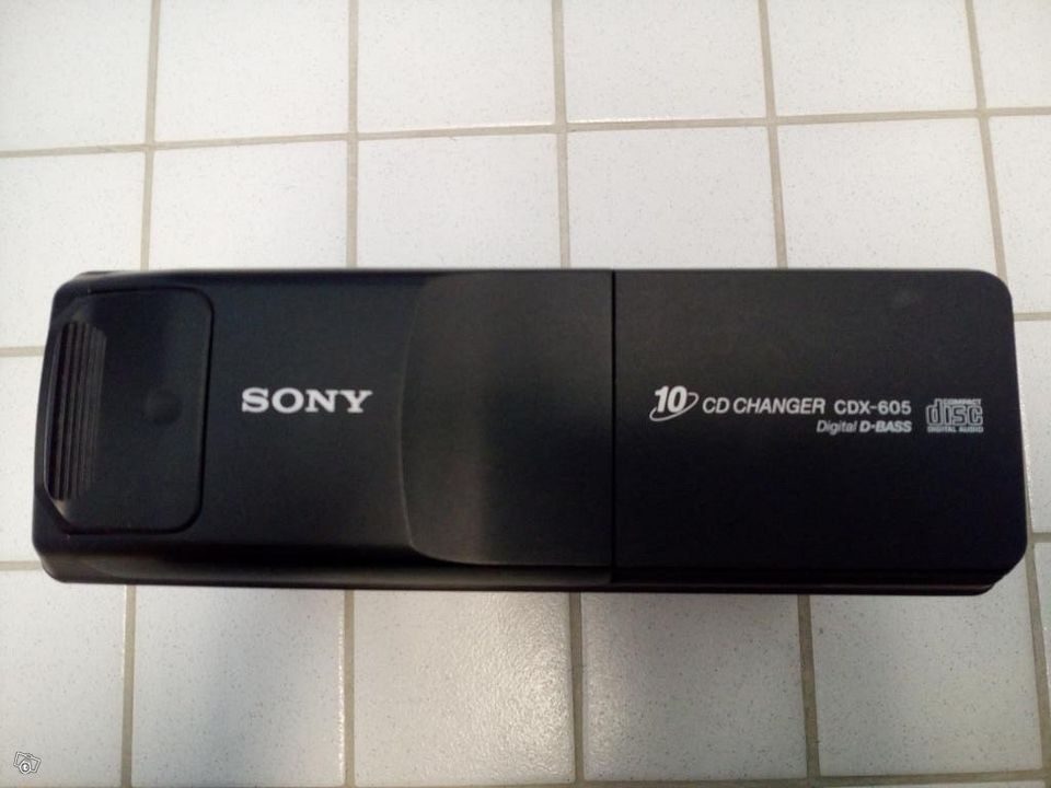 Sony 10 levyn cd vaihtaja