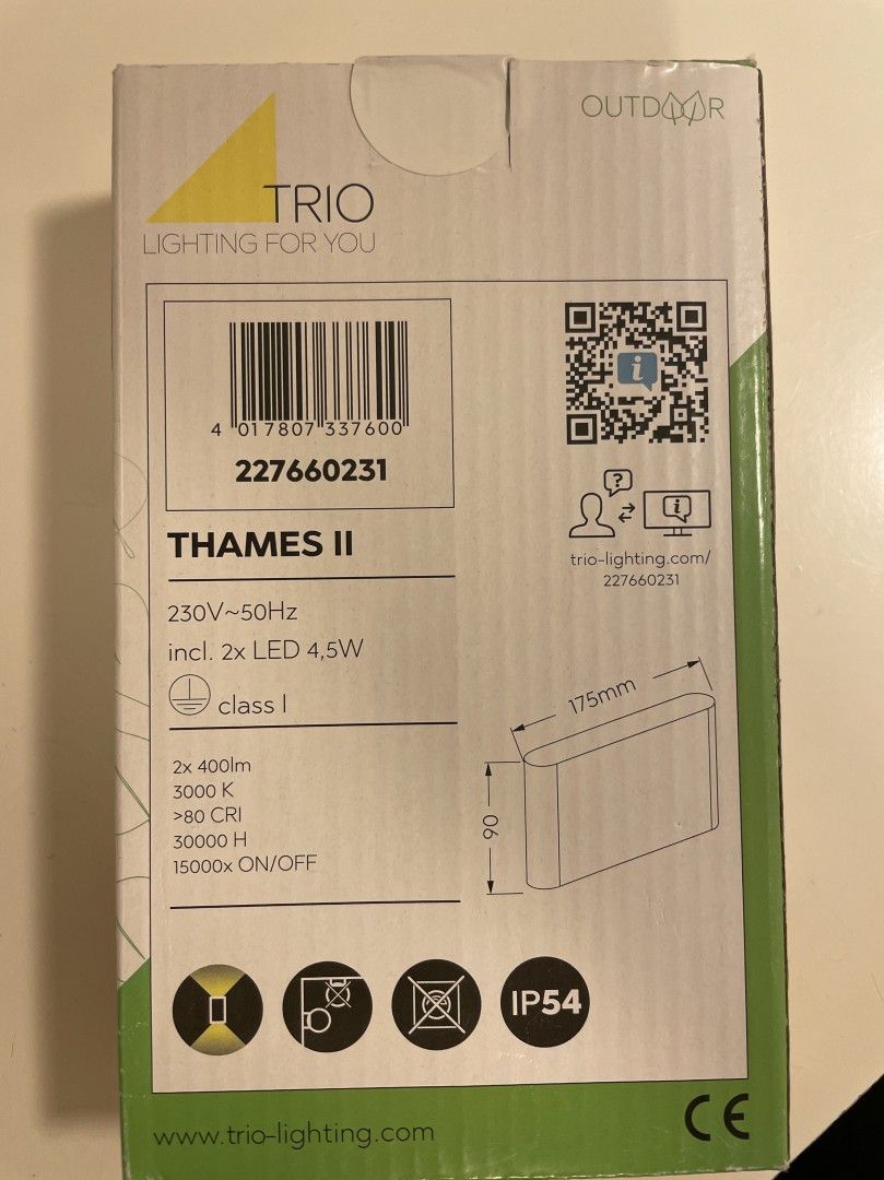 Trio Thames II ulkovalo
