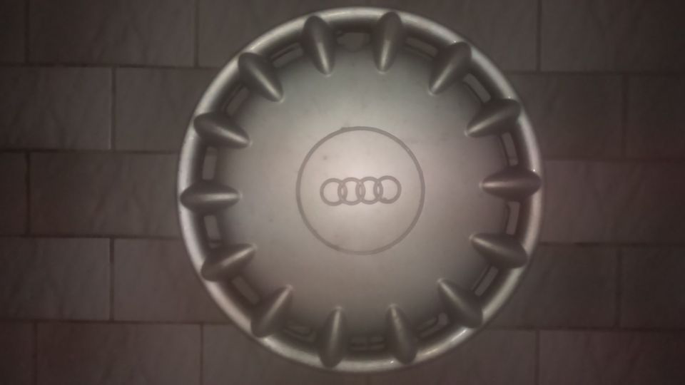 Audi pölykapseli