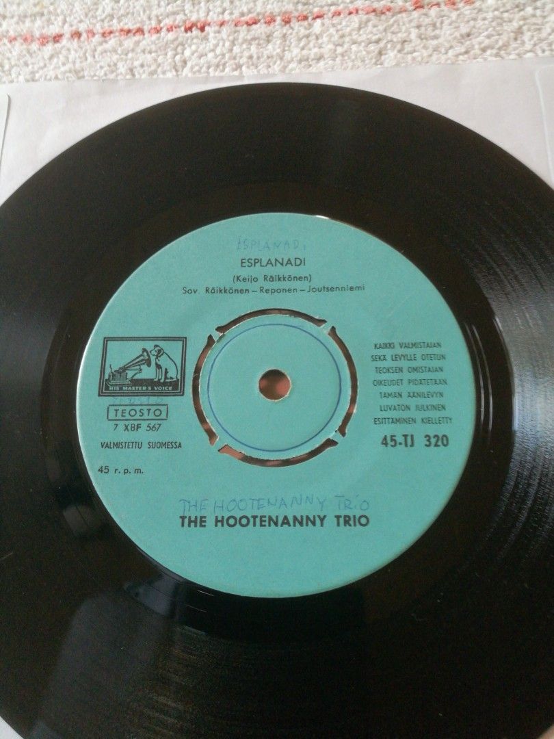 The Hootenanny Trio 7" Esplanadi / Halitulijallaa