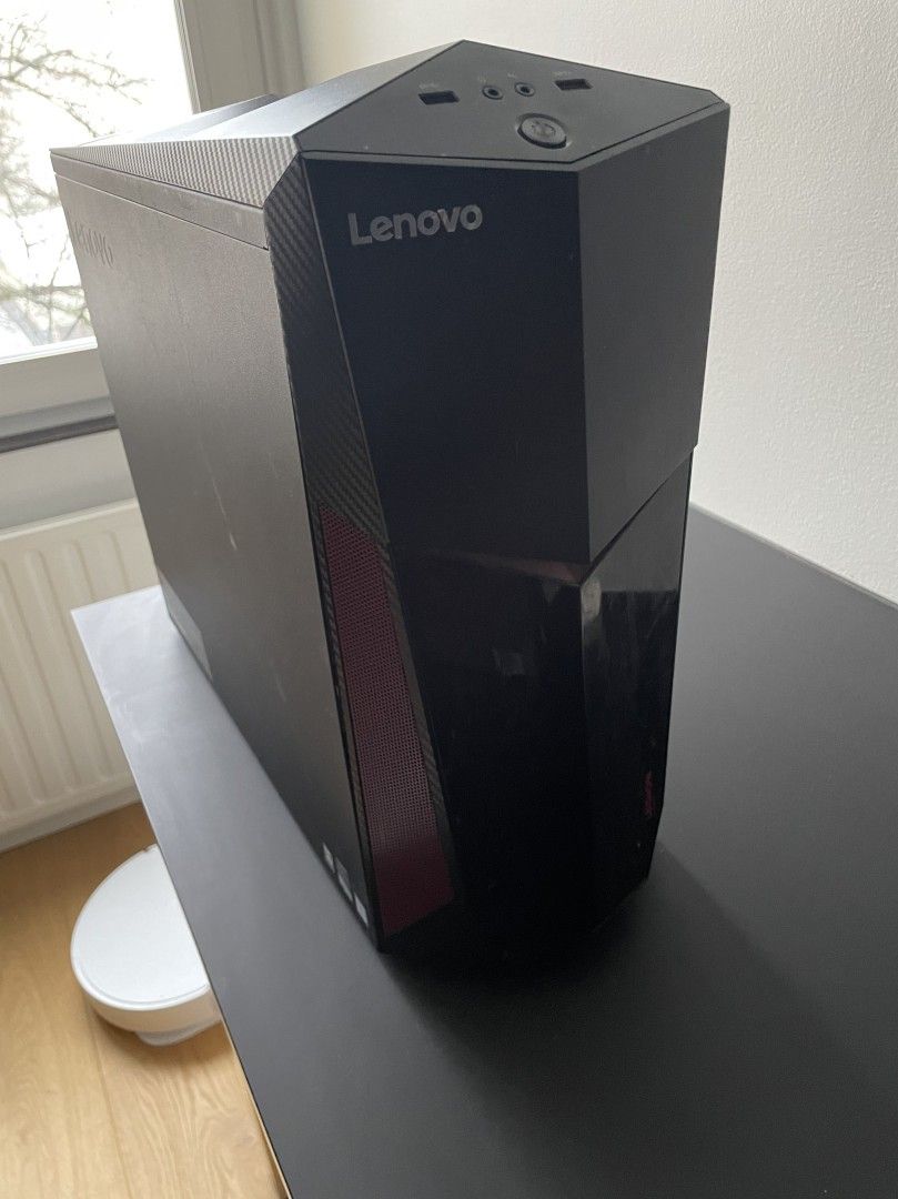 Lenovo i3-7100/8gb ram/250gd ssd/win10 pro/wifi
