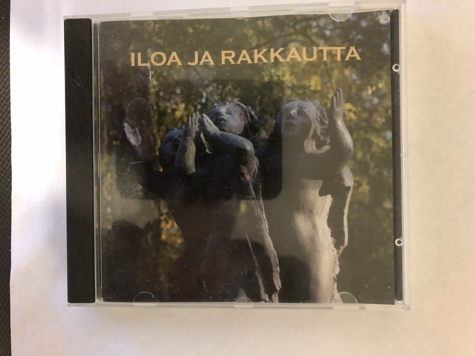 Iloa ja Rakkautta(cd-levy)