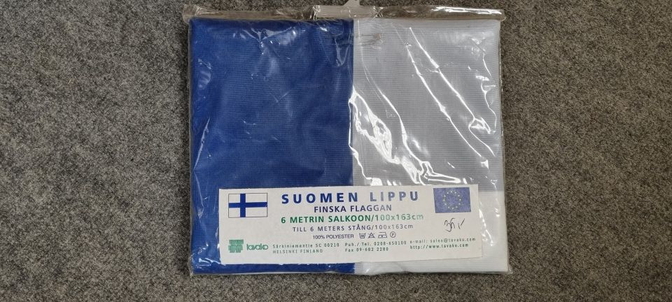 Uusi suomen lippu