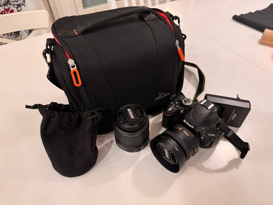 Nikon D5100 18-55mm kit, Nikkor 35mm 1:1.8G