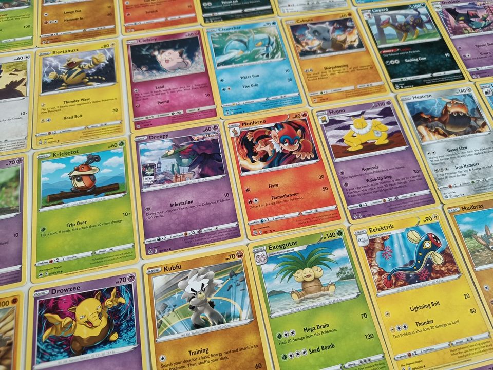 Pokemon kortteja 50 kpl (setti 24)