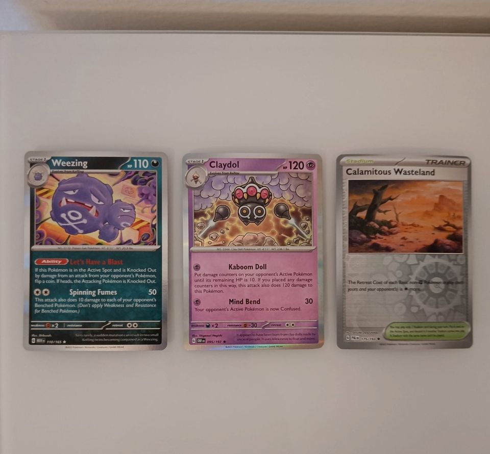 Pokemon holo kortit yhteishintaan