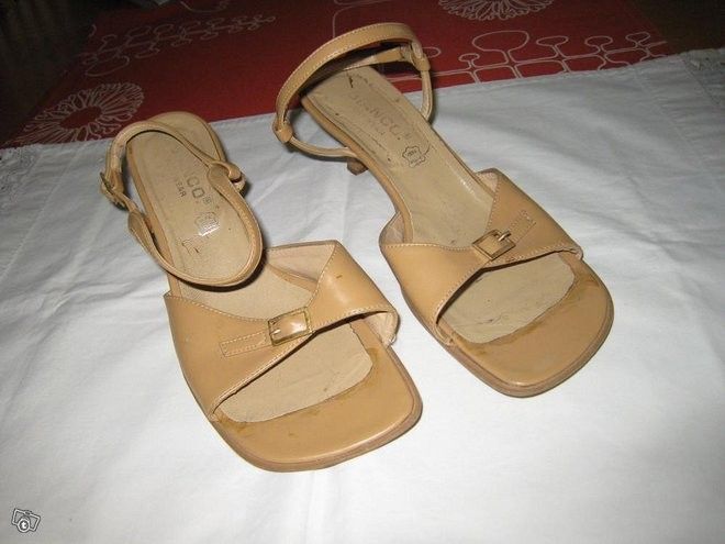 Korolliset sandaalit, koko 39, bianco