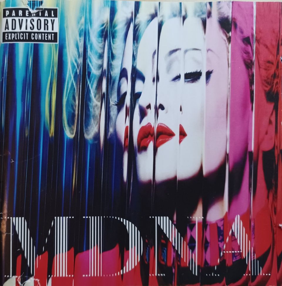 Madonna - MDNA Deluxe 2-CD set