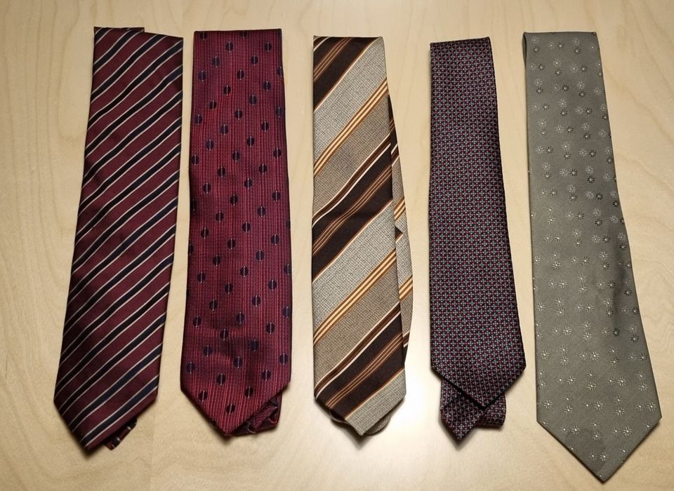 5kpl upeita laadukkaita solmioita