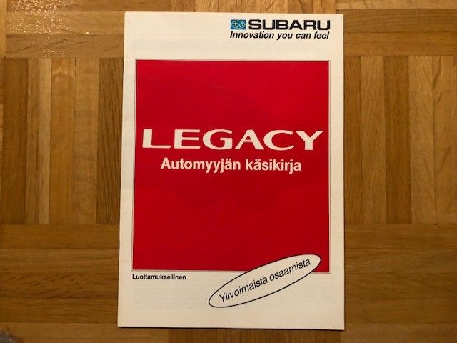 Automyyjän käsikirja / Esite Subaru Legacy
