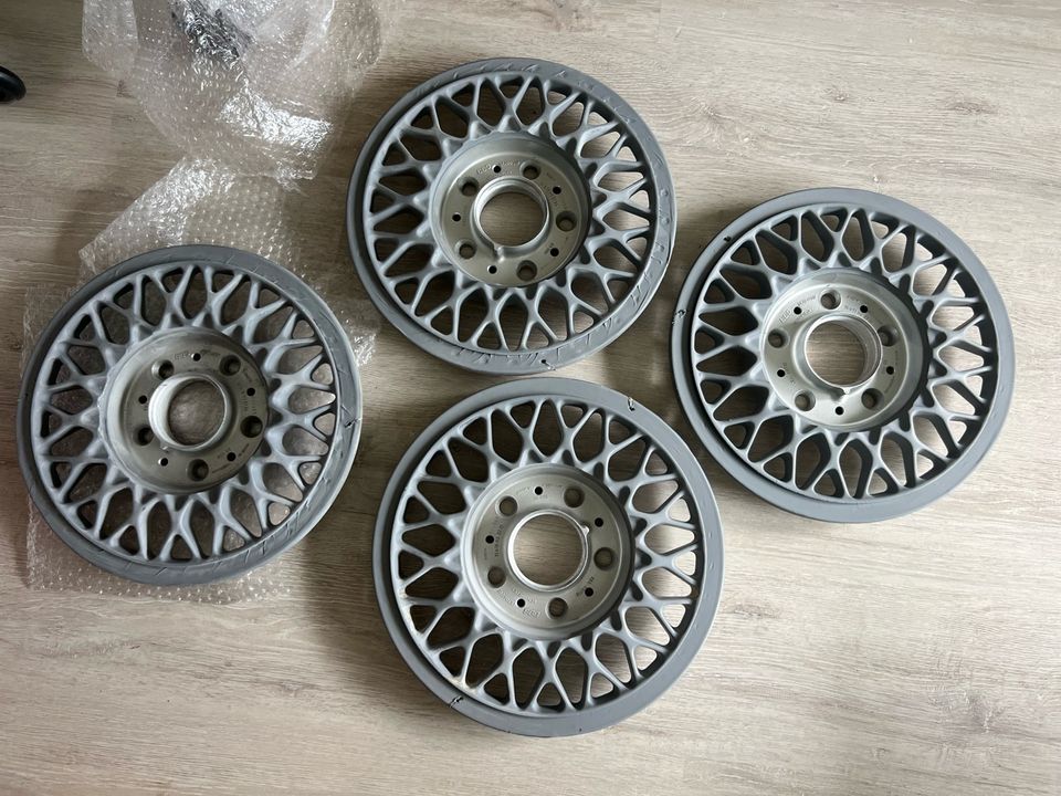 BBS RS005/006 keskiöt