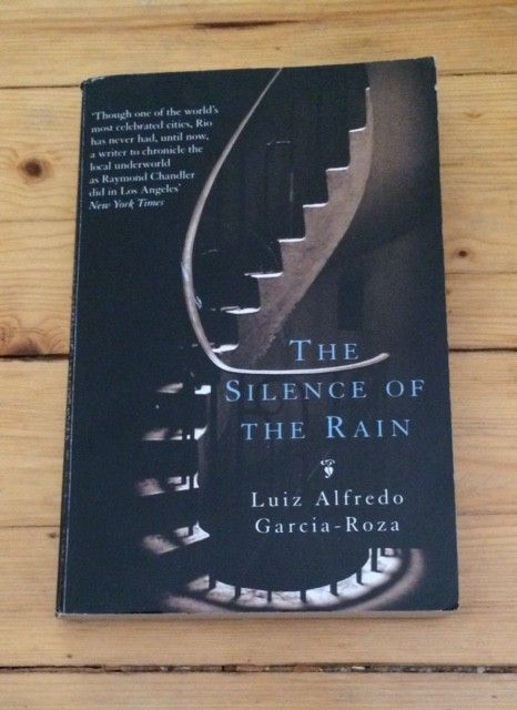 Luiz Alfredo Garcia-Roza: The Silence of the Rain