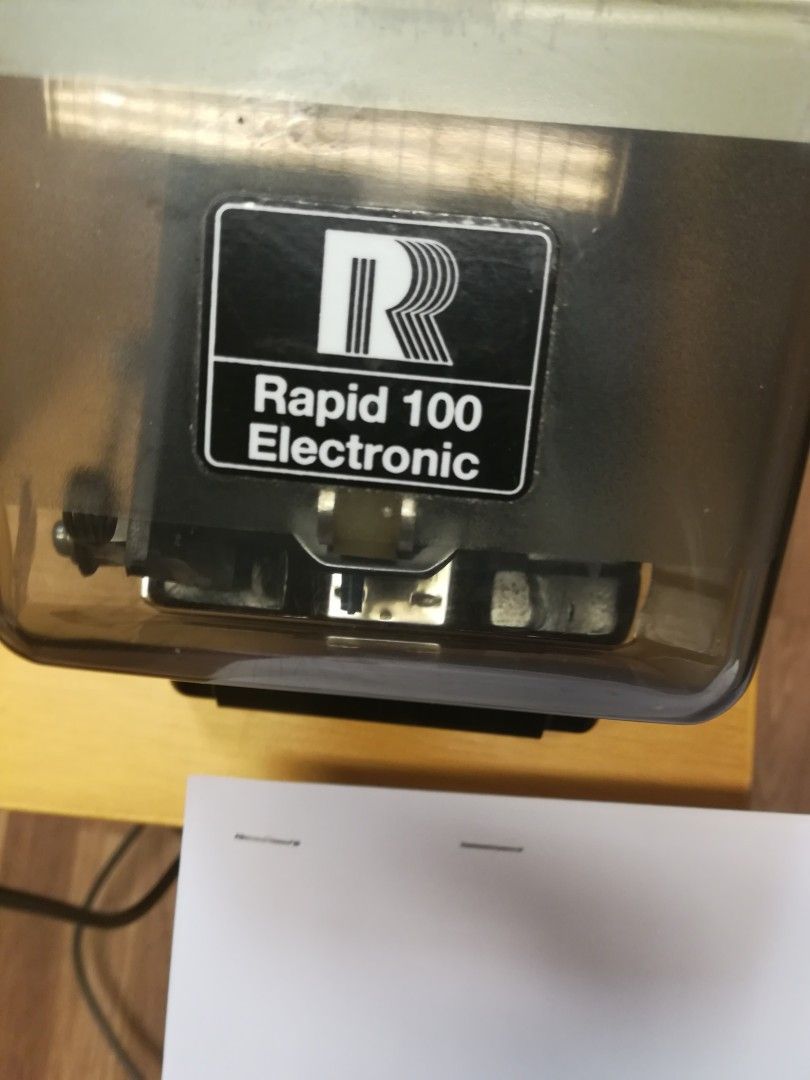Sähkönitoja Rapid 100 - käytetty, toimiva