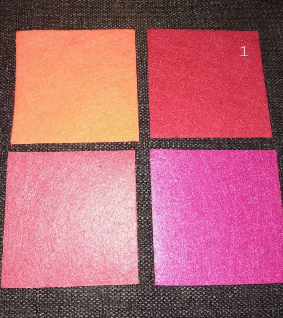 4 eriväristä askarteluhuopa palaa värit 1-5