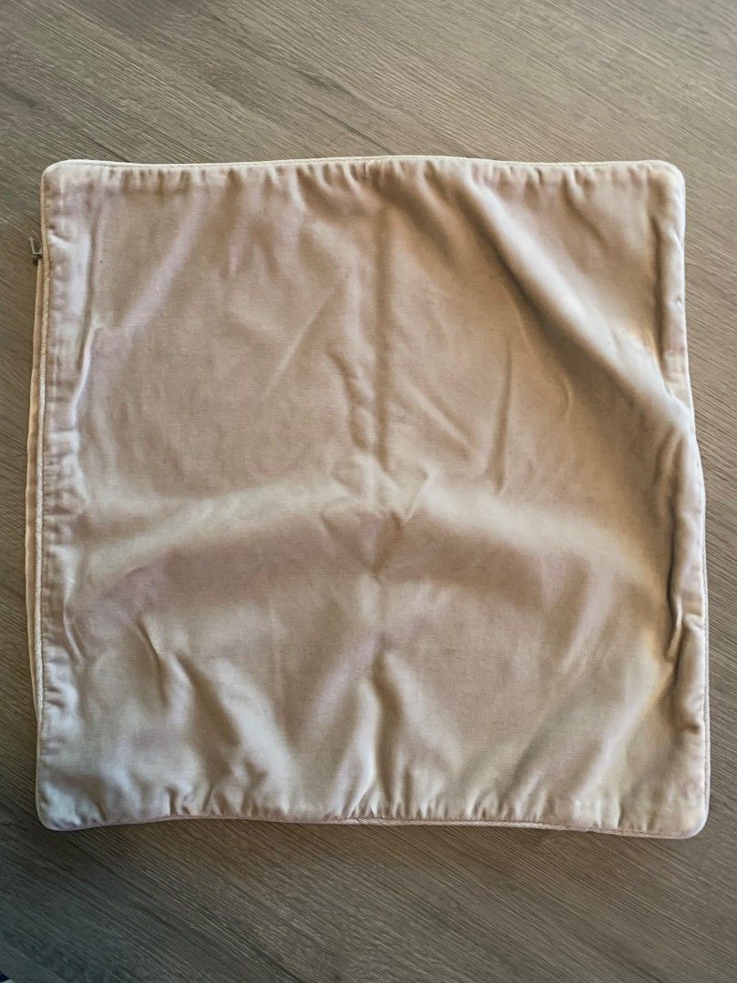 Pentik koristetyynynpäällinen, beige sametti