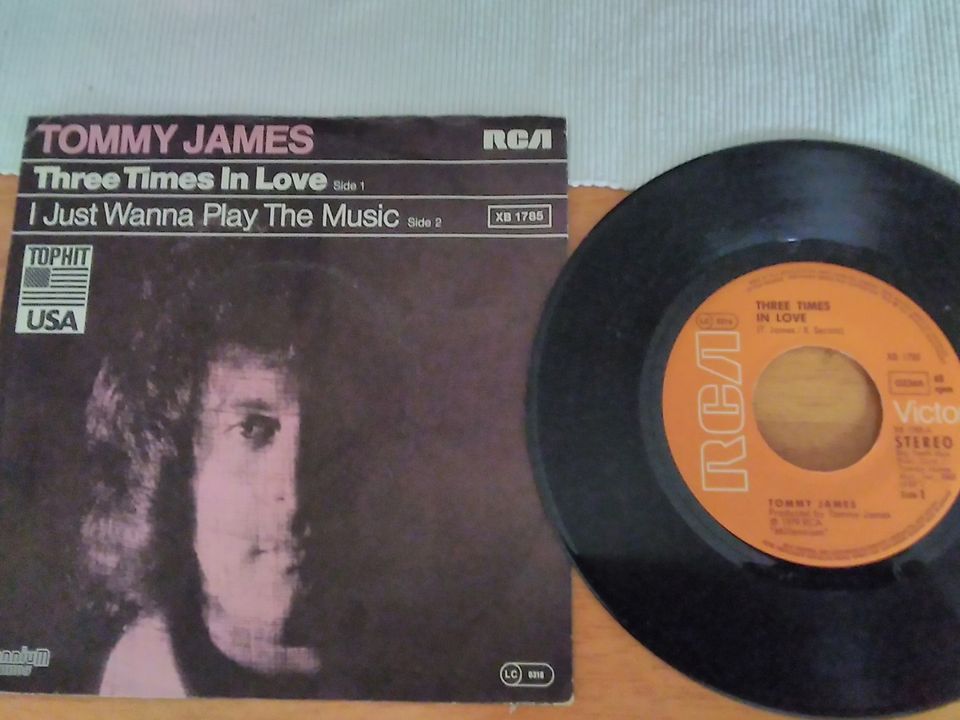 Tommy James 7" Three times on love