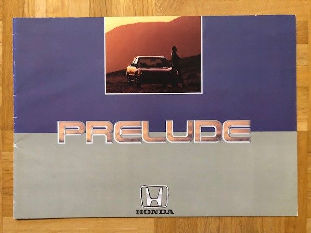 Esite Honda Prelude noin vuodelta 1984