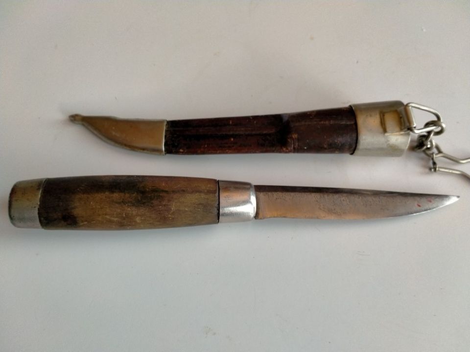 Hackman Fiskars puukko tupella