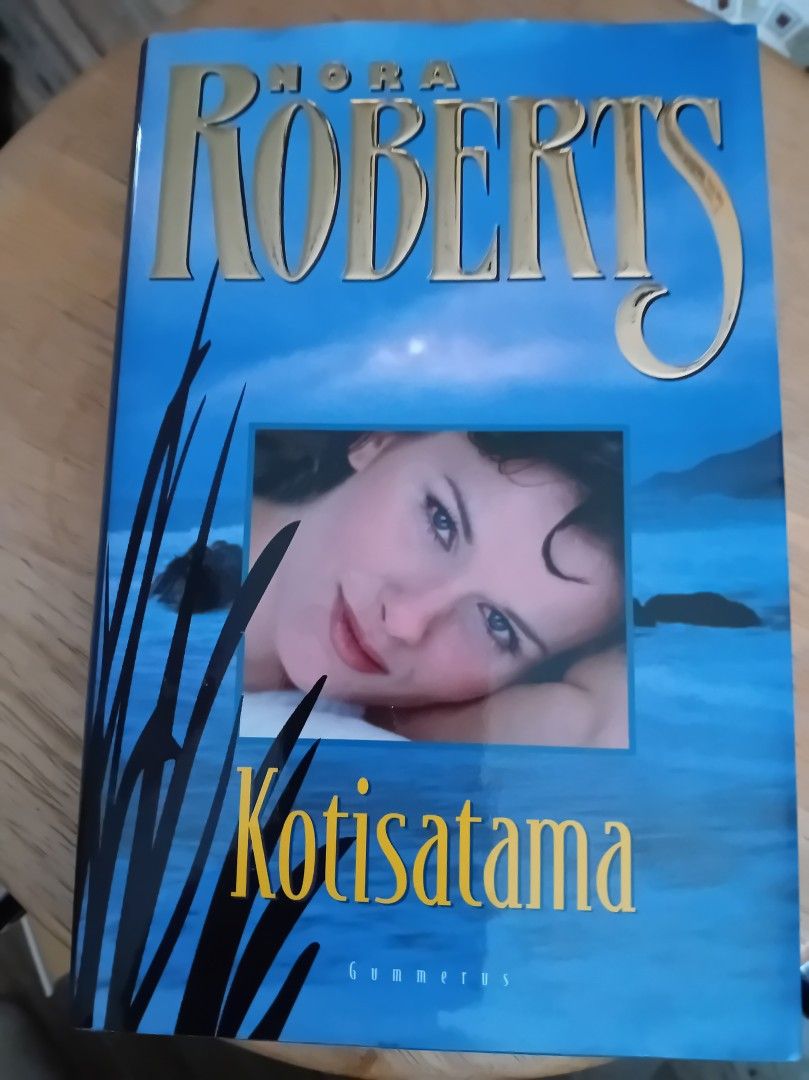 Kirja  . Kotisatama  . Nora Roberts
