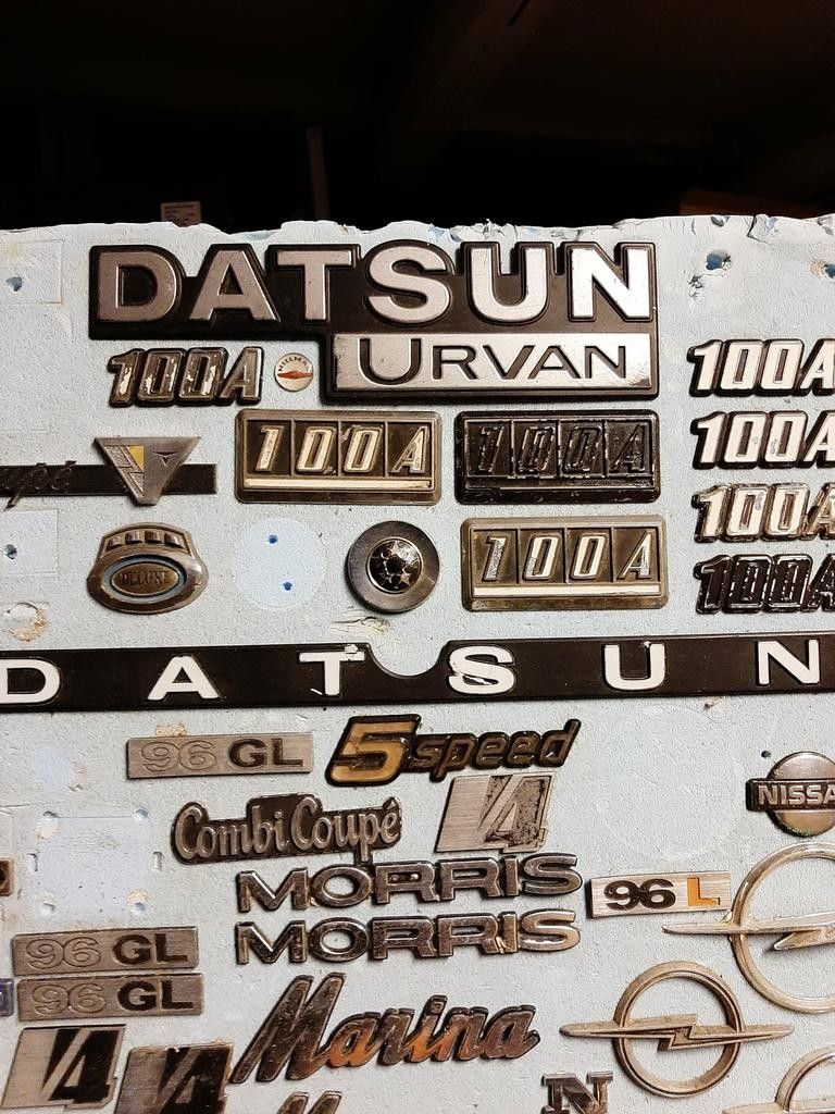 Datsun tekstit