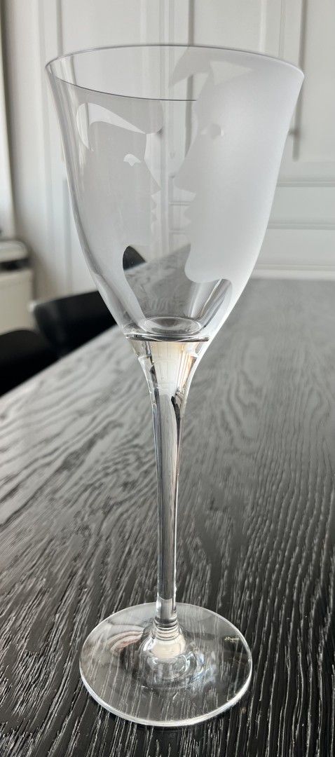 Iittala Fiore Romanssi punaviinilasi, 20 cl