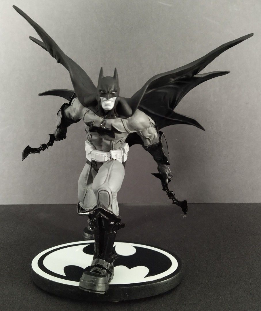 Patsas Batman Black and White 68