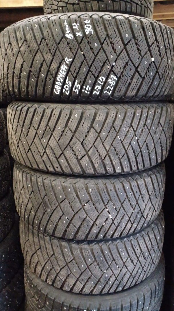 205/55R16 käytetyt talvirenkaat Goodyear