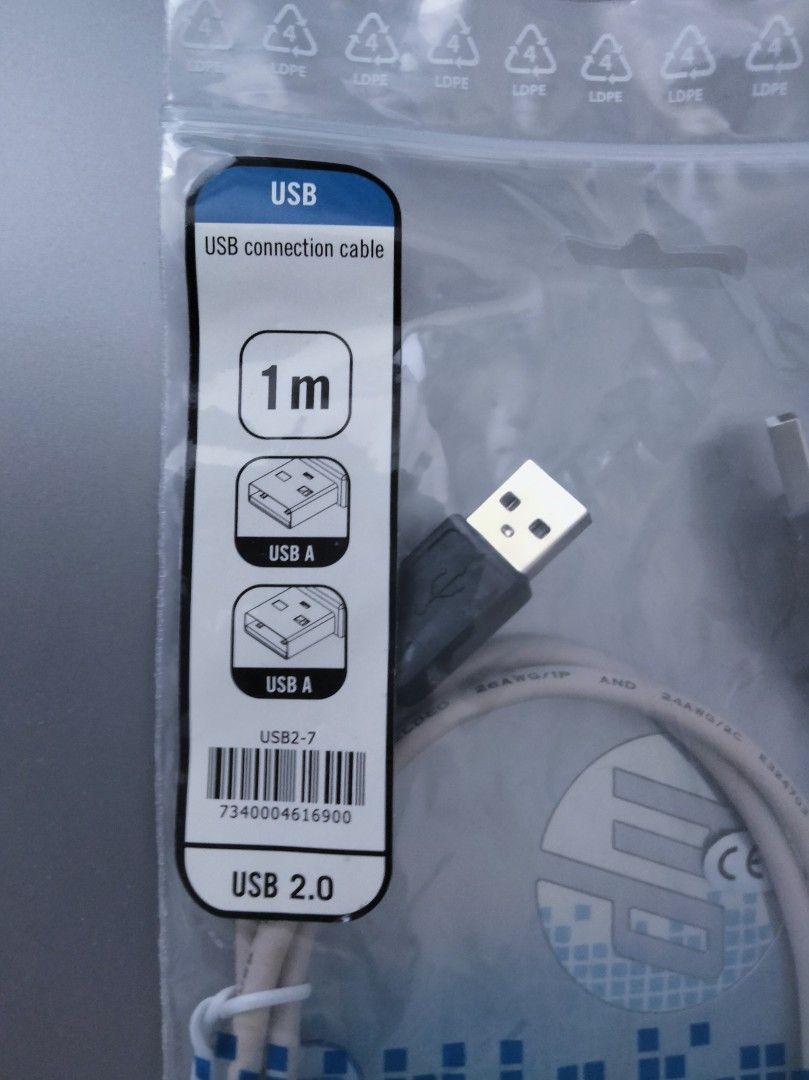 Deltaco USB A uros -USB A uros 1m. Uusi