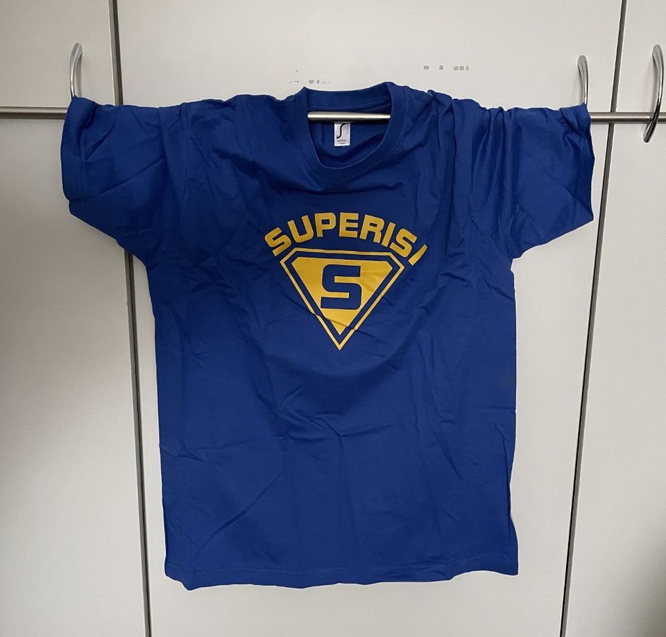 Superisi unisex T-paita kokoa M