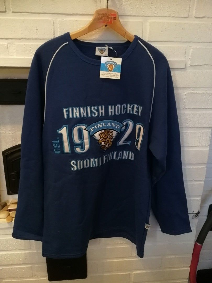Finnish hockey collage koko S