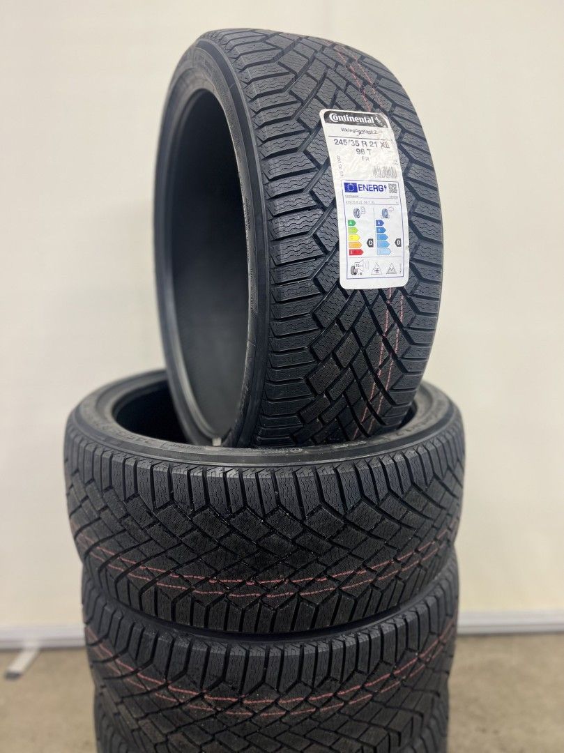 245/35R21 Continental VikingContact 7 / Tesla S