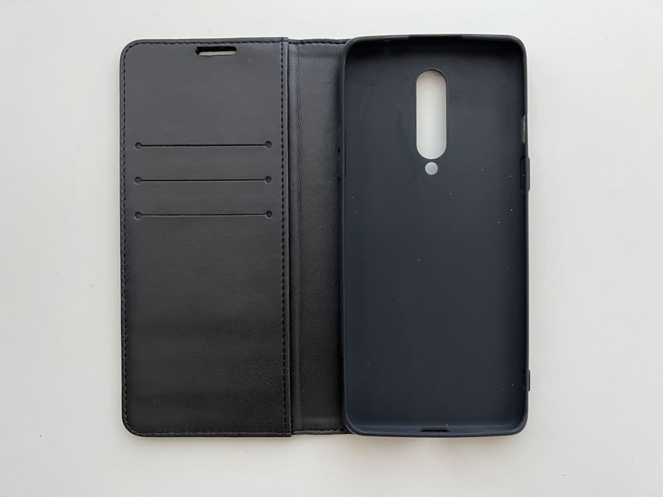OnePlus 8 musta lompakkokotelo