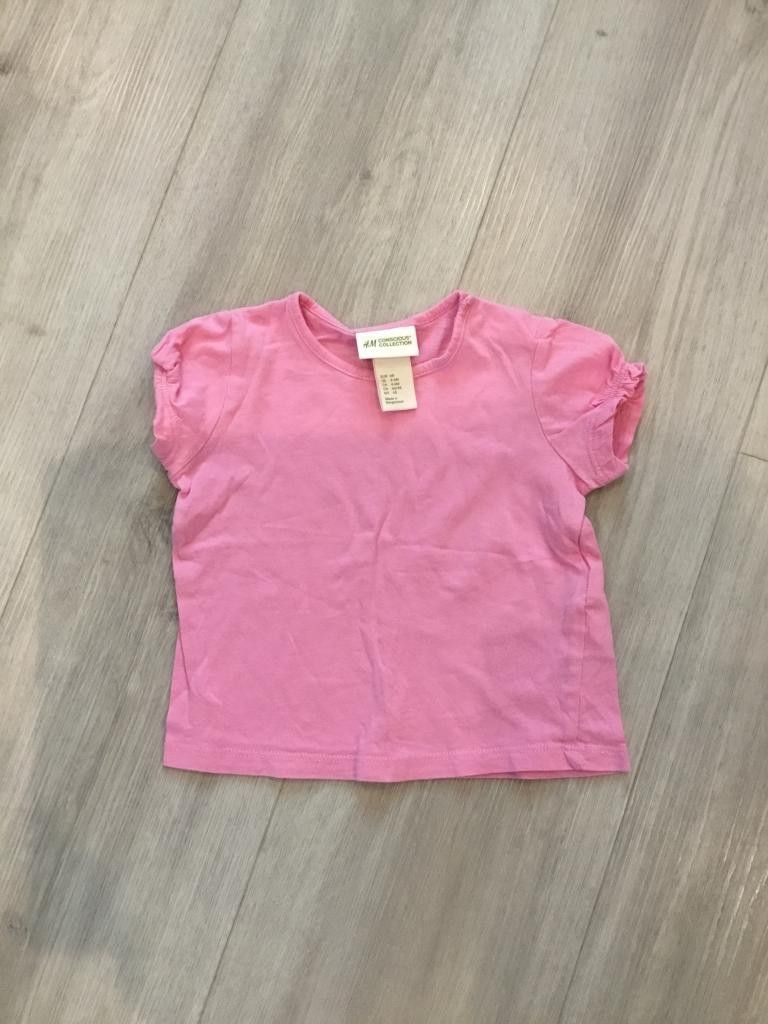 Vaaleanpunainen t paita