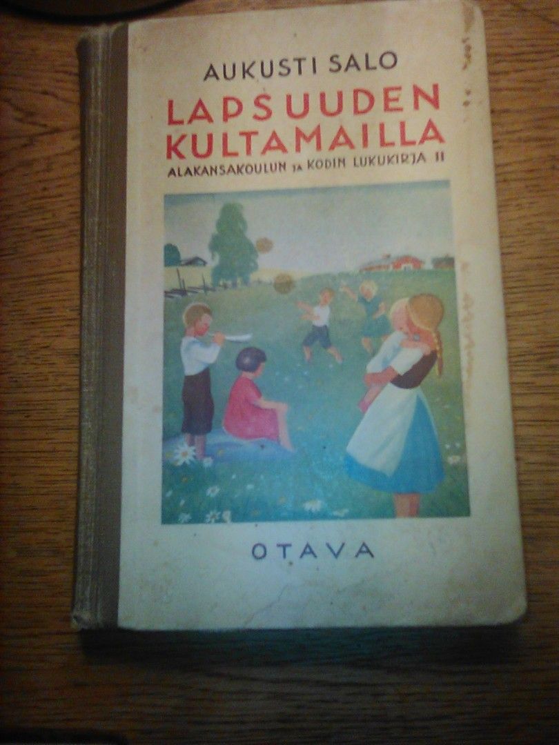 Lapsuuden Kultamailla -kirja vuodelta 1938