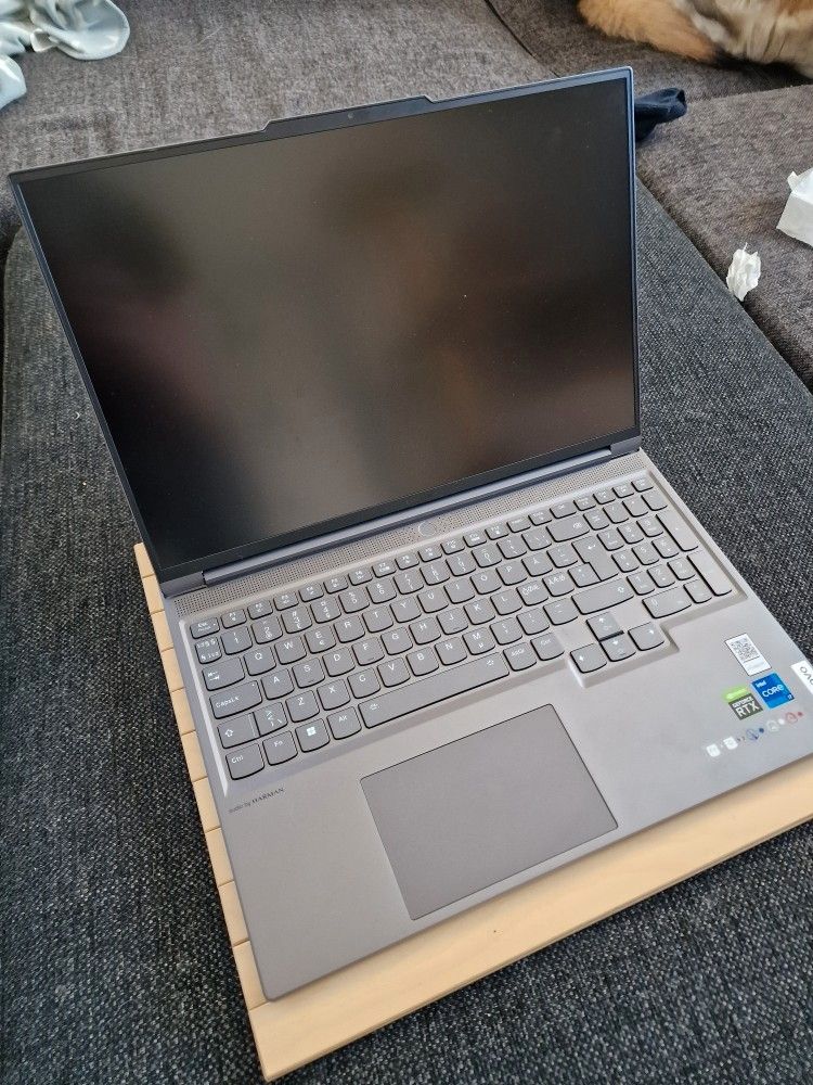 Lenovo Legion 7 Slim 16"