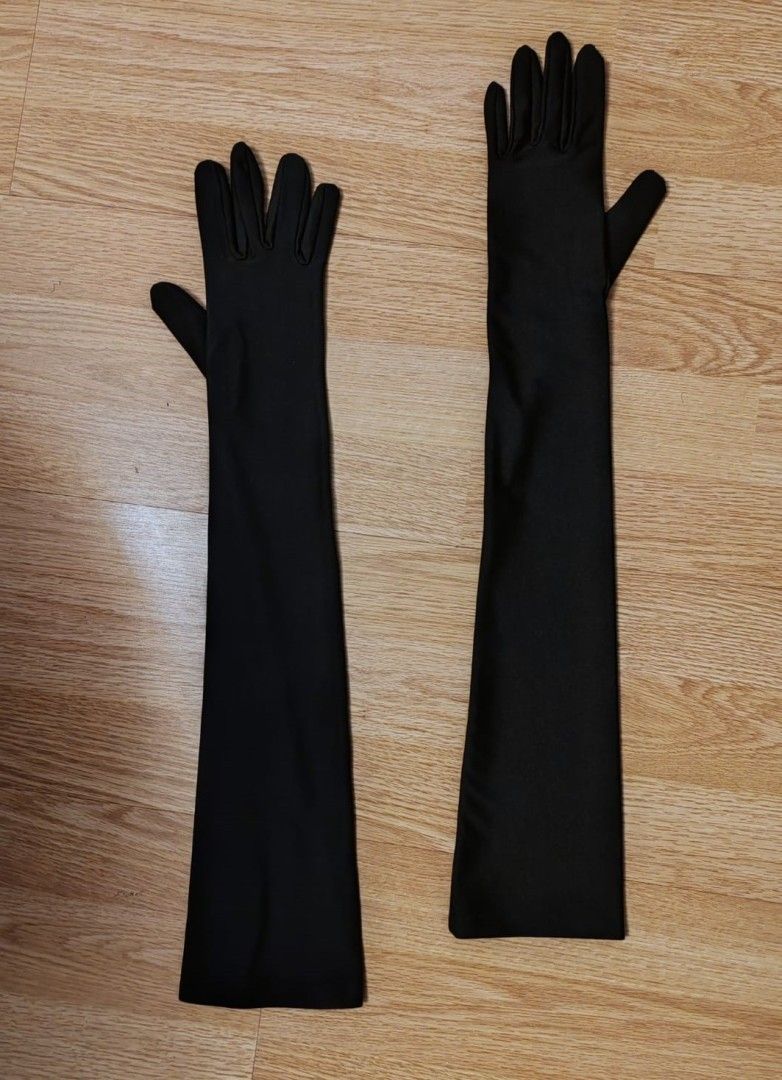 Mustat pitkät stretch käsineet