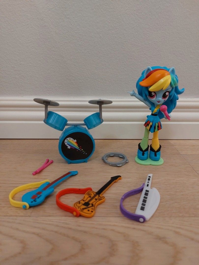 MLP Equestria Girls Rockin' Music Class Set