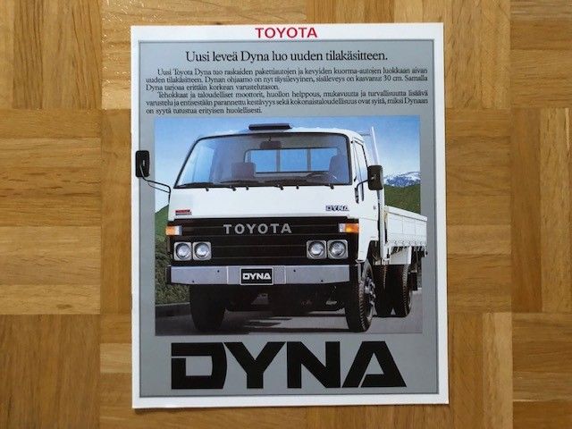 Esite Toyota Dyna BU75 BU85 vuodelta 1984