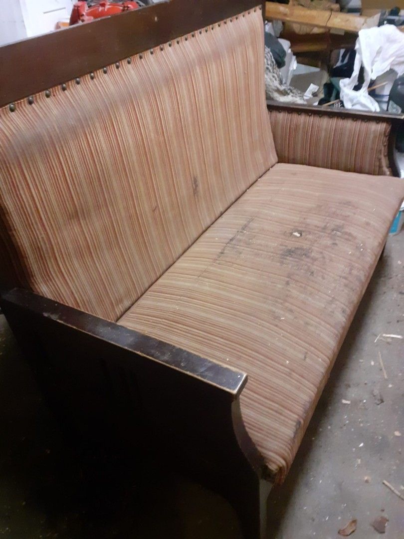 Vanha sohva