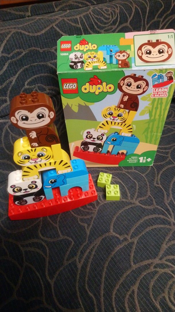 Duplo Legot eläimet keinulaudalla