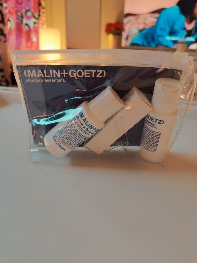 Malin+Goetz Skincare Essentials -pakkaus UUSI