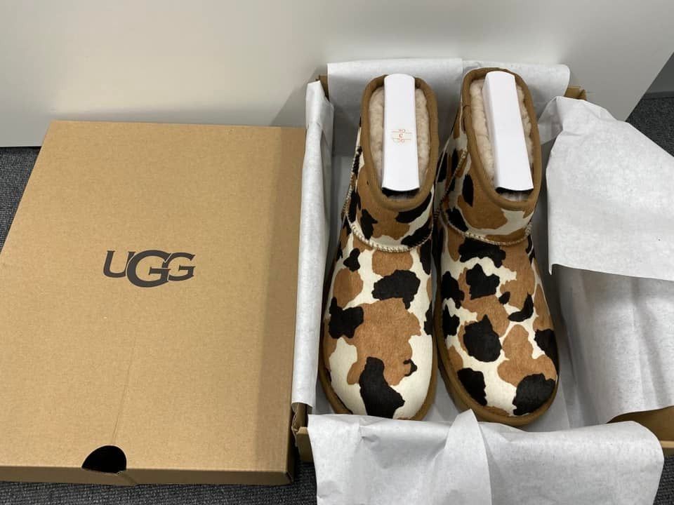 Uusi UGG Classic mini print Nilkkurit koko 38