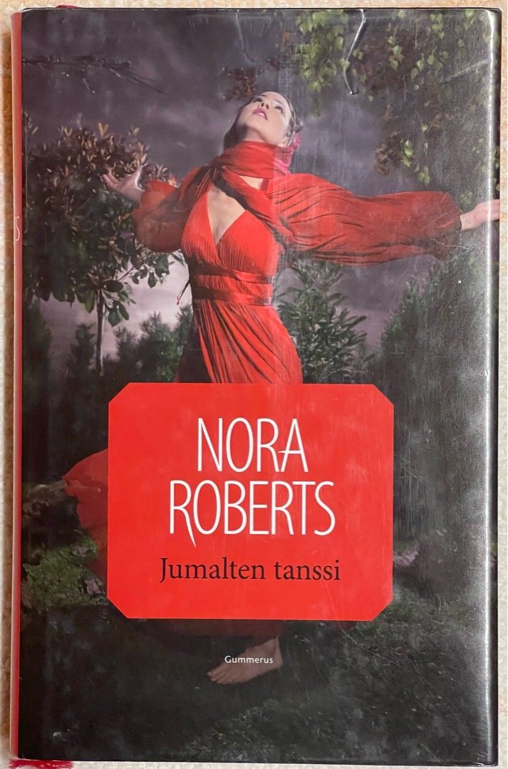 Jumalten tanssi - Nora Roberts