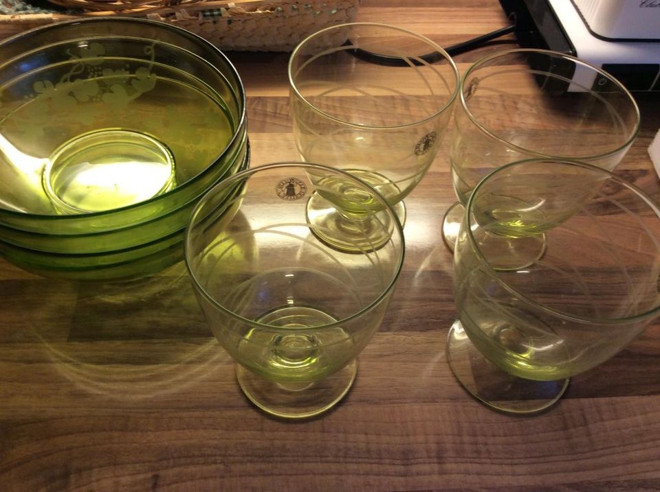 Ikean Vihreitä Lasikulhoja + laseja