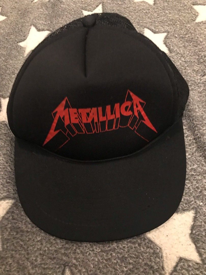 Metallica lippalakki