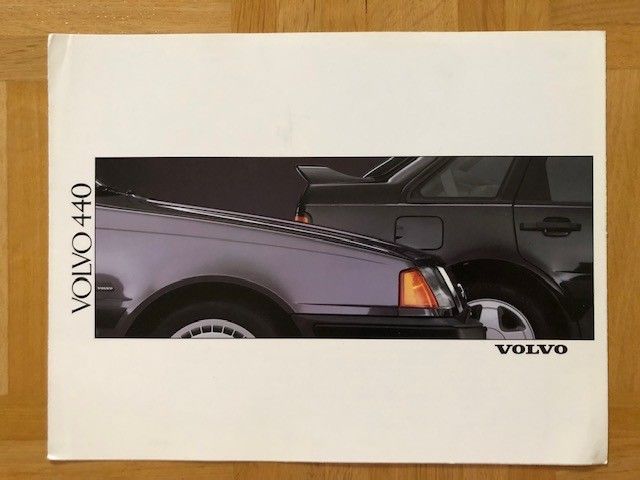 Esite Volvo 440 vuodelta 1989