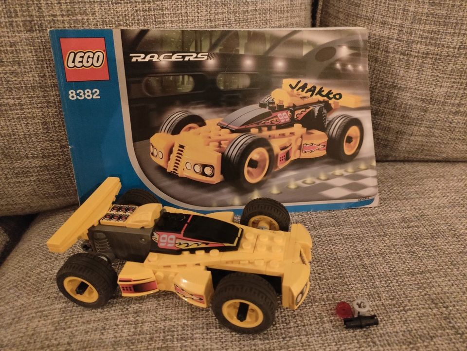 Lego Racers, keltainen auto, 8382