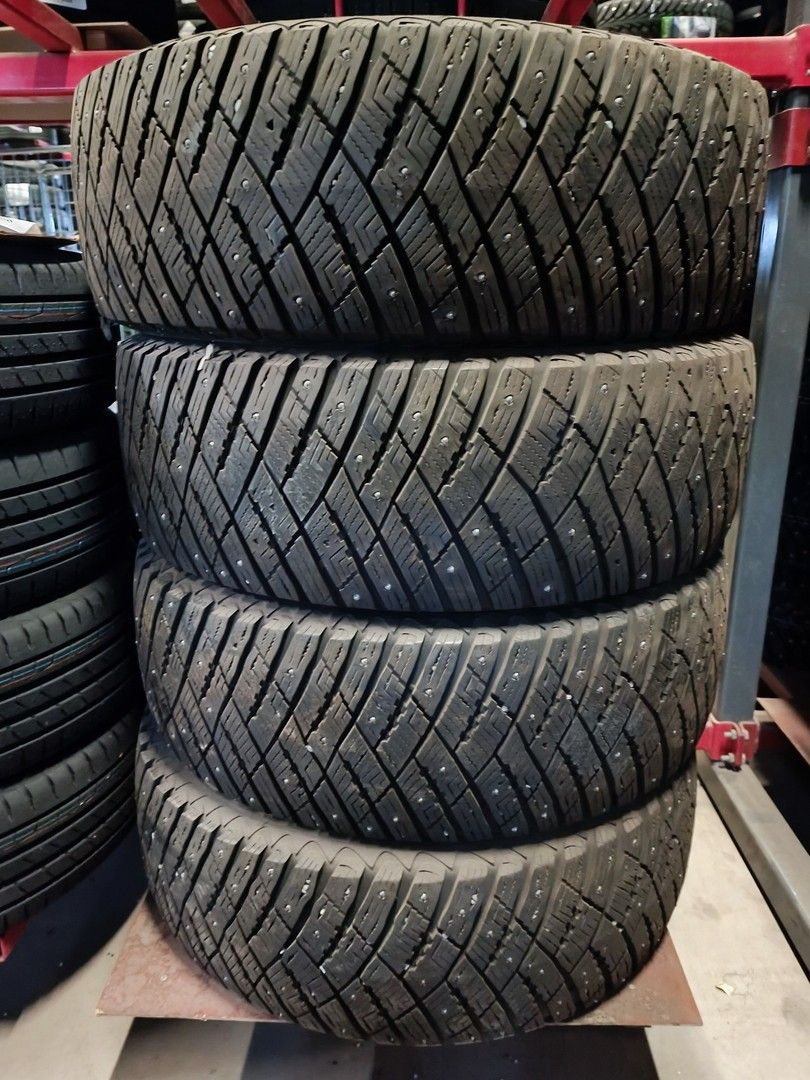 Goodyear Ice Arctic Suv 255/60 R18 112T Nastarenka